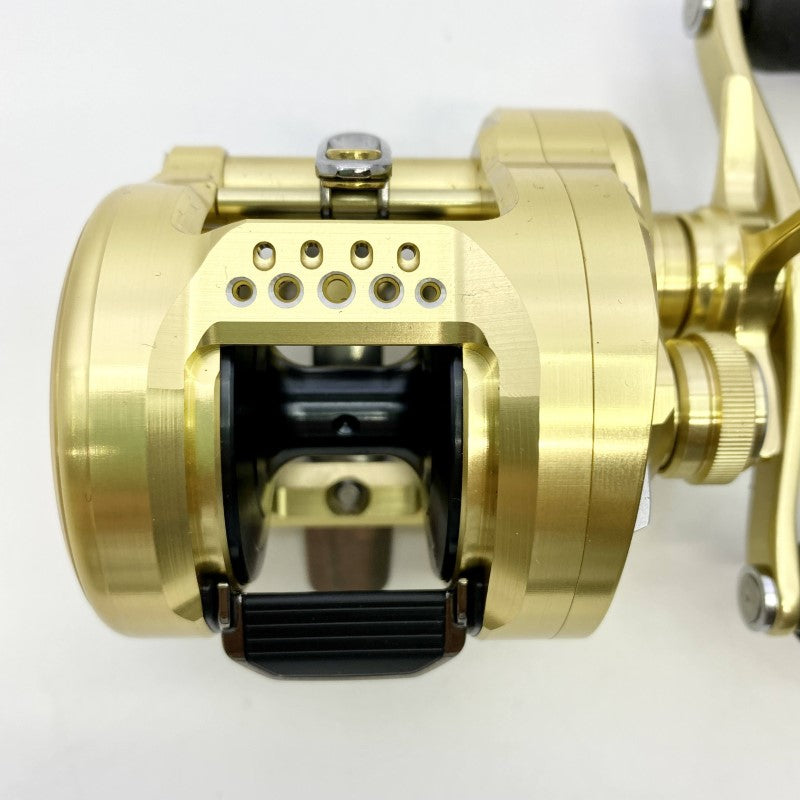 SHIMANO 23 CALCUTTA CONQUEST MD 300XG