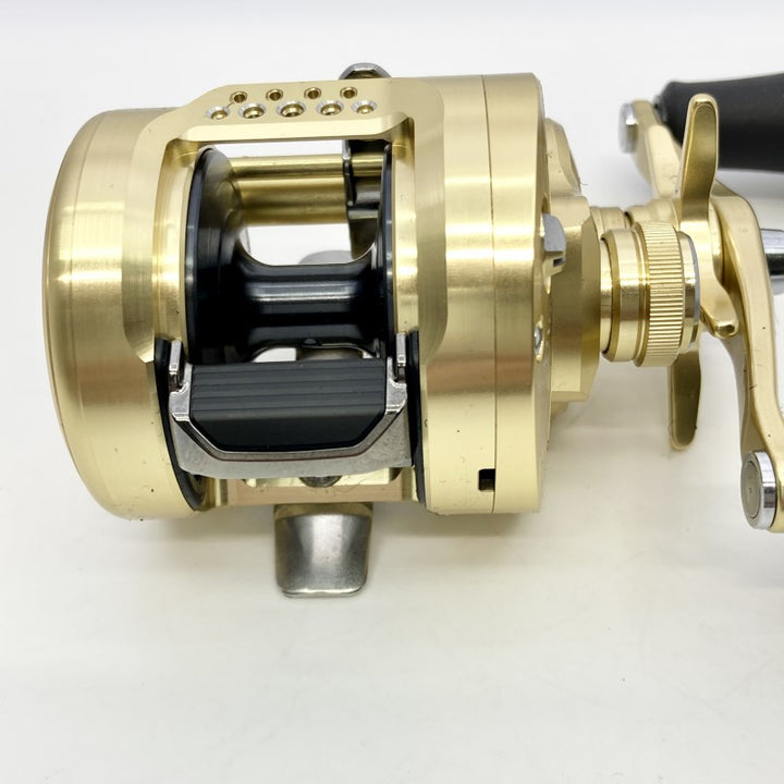 SHIMANO 23 CALCUTTA CONQUEST MD 300XGLH