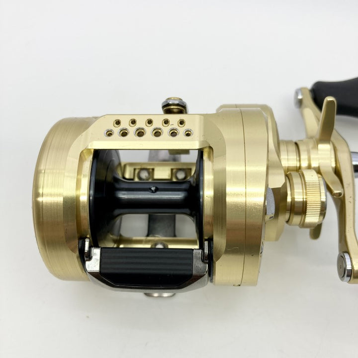 SHIMANO 23 CALCUTTA CONQUEST MD 400XG