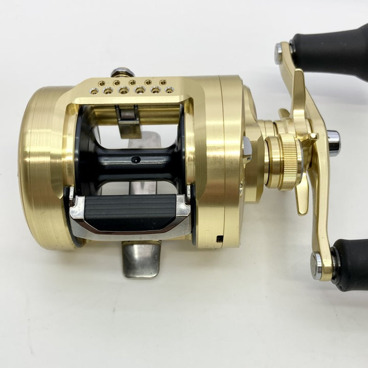 SHIMANO 23 CALCUTTA CONQUEST MD 400XGLH
