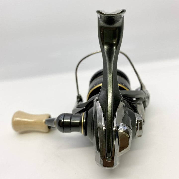 SHIMANO 23 CARDIFF XR C2000SHG