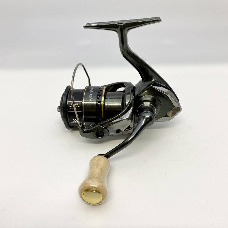 SHIMANO 23 CARDIFF XR C2000SHG