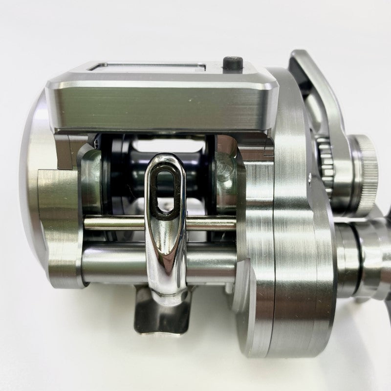SHIMANO 24 OCEA CONQUEST CT 301MG