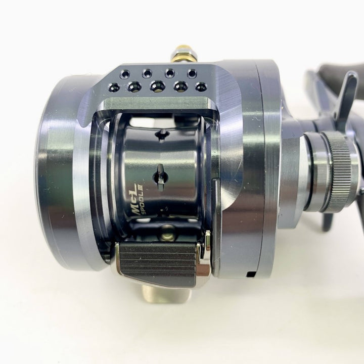 SHIMANO 24 CALCUTTA CONQUEST SE 30HG