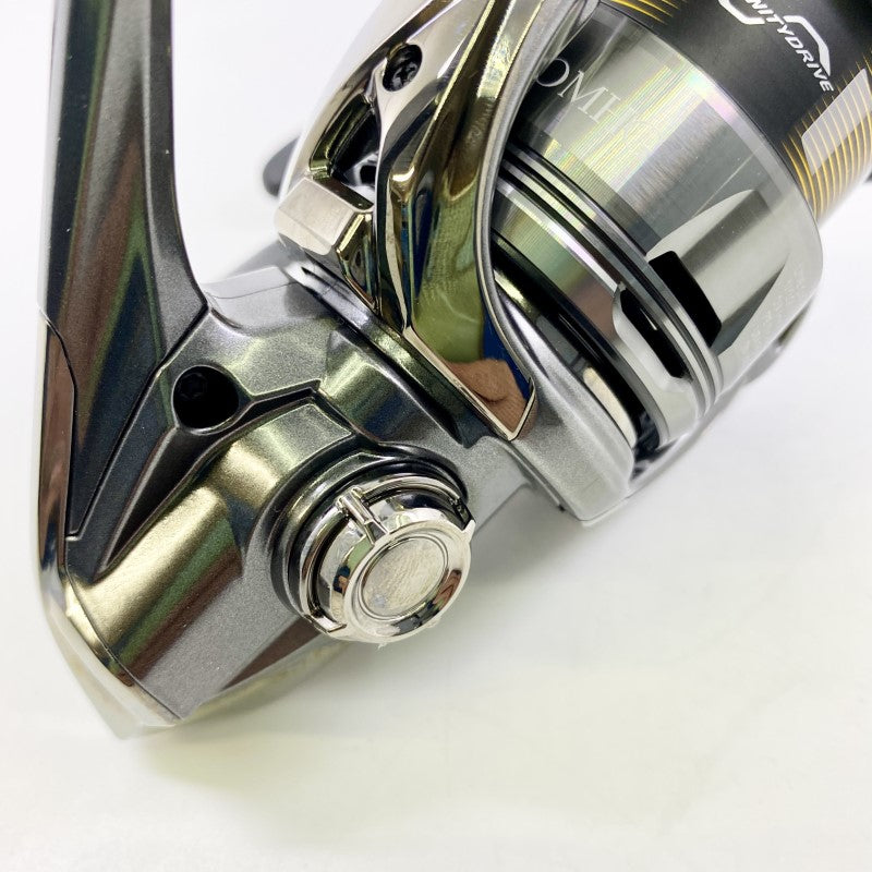 SHIMANO 24 TWINPOWER 4000MHG