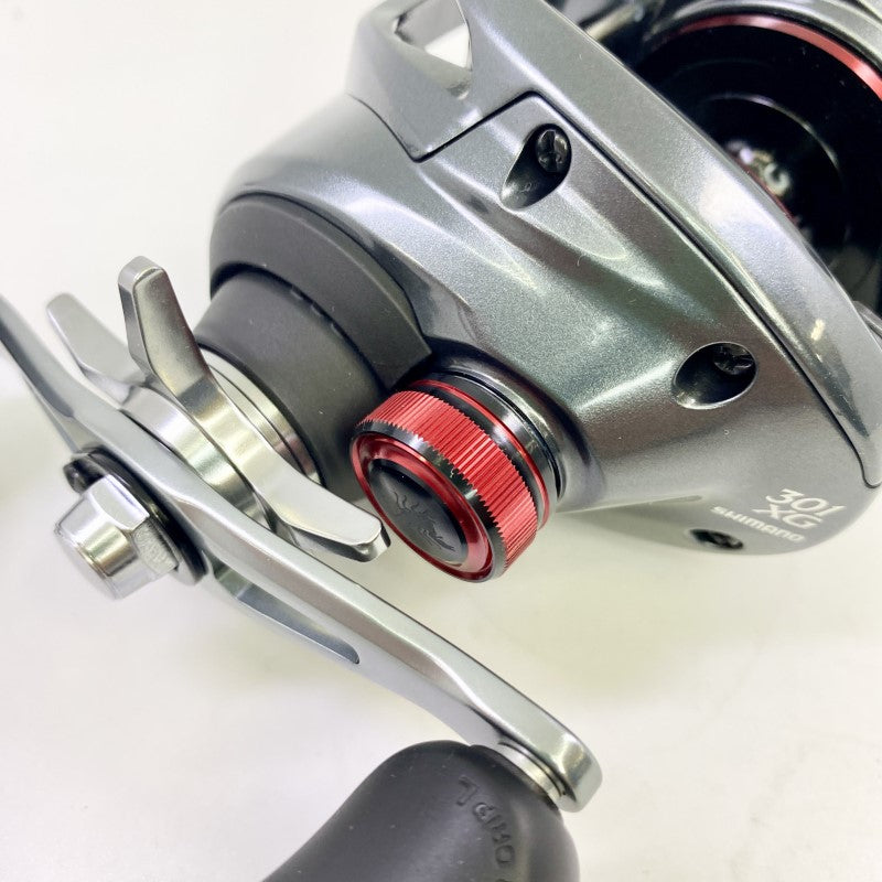 SHIMANO 24 SCORPION MD 301XG